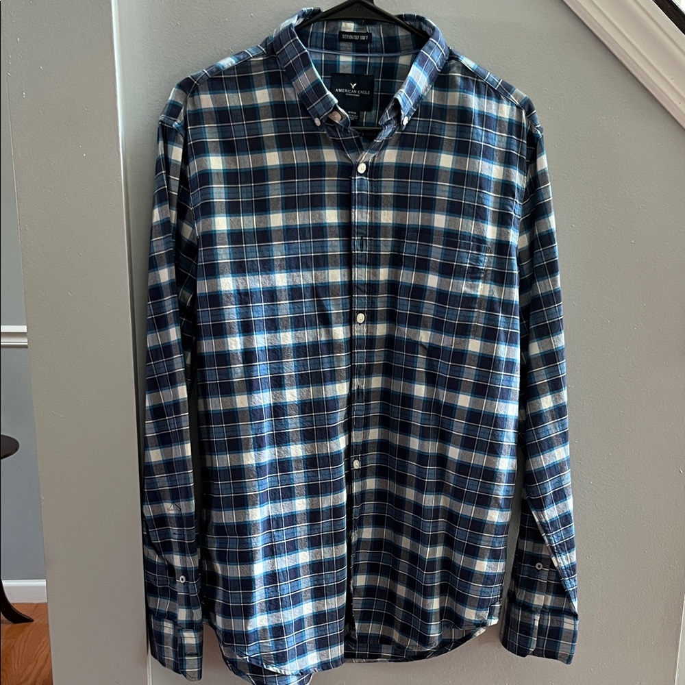 American Eagle Outfitters Seriously Soft Navy and White Plaid Shirt